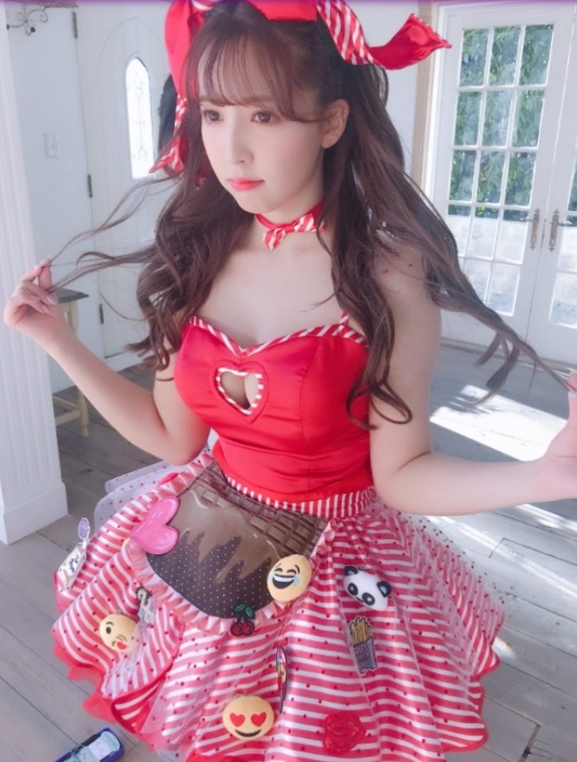 Yua Mikami 13